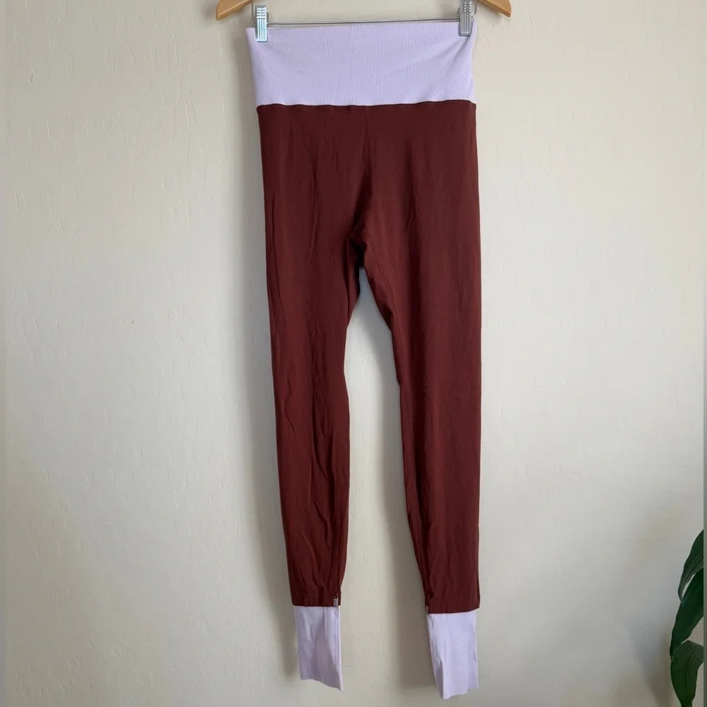 Nike Women’s High Rise Chocolate Brown Luxe Yoga Leggings Colorblock in Size XXL